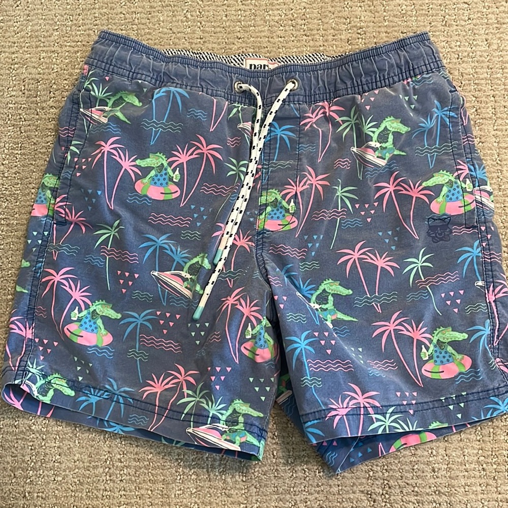 Party Pants unlined mens swim shorts! Size Small